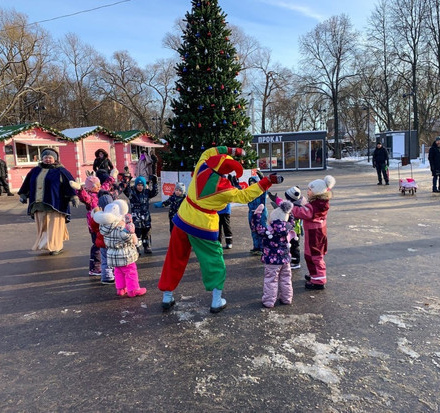 Сегодня в городском парке культуры и отдыха г. Чехов встретили Зиму 