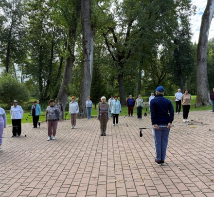 Традиционно понедельник начинается с тренировки по