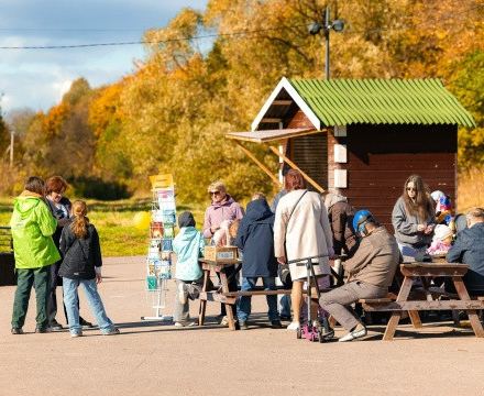 Фестиваль Осенняя классика прошёл в парках Чехова.